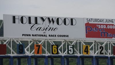 Penn National Sued Over Alleged 'Tail Tying' Incident At Starting Gate