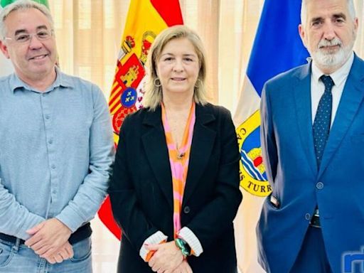 La Junta supervisa en Chipiona las obras del Plan de Fomento