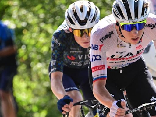 El enloquecido ataque de Pogacar a Vingegaard en la cima del Galibier