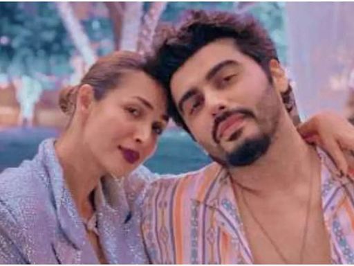 When Arjun Kapoor spoke about Malaika Arora's trolling over their relationship | Hindi Movie News - Times of India