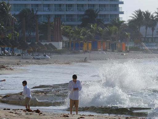 Huracán Beryl se desvía: Yucatán activa alerta amarilla, cancela clases y advierte a estos municipios por lluvias intensas