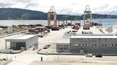 El puerto exterior de Ferrol se prepara para la llegada de los primeros vehículos eléctricos de Arcfox