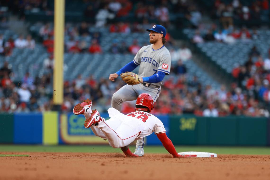 How Adam Frazier saved the Kansas City Royals, down to their final 2 outs vs. Angels