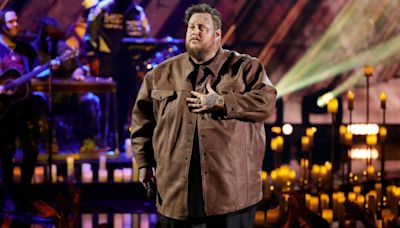 Jelly Roll’s wife, Bunnie XO, says bullying over his weight drove the star off social media