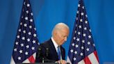 Más demócratas piden que Biden baje su candidatura después de una conferencia de prensa marcada por las gaffes