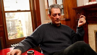 Murió Paul Auster, autor de «La trilogía de Nueva York»: «soy un poeta que cuenta historias»