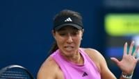 Defending champion Pegula to face Anisimova in Toronto final