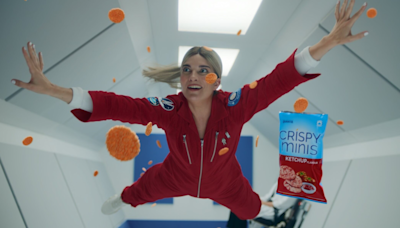 The Crispy Minis Brand and Annie Murphy Encourage Canadians to Embrace the Joy of Snacking | LBBOnline