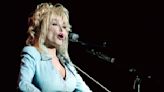 Dolly Parton blasts politicians without naming any. Call it 'Dollitics.'