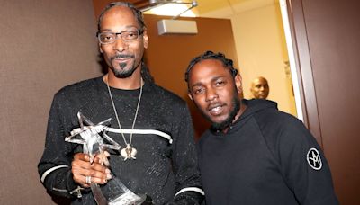 Snoop Dogg calls Kendrick Lamar 'King of the West' after concert