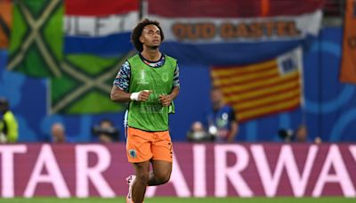 Can Zirkzee Solve Manchester United’s Depth Issues?
