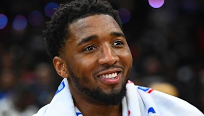 Donovan Mitchell in Louisville to cheer on TBT alumni team