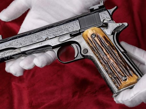 Chicago mobster Al Capone gun auction for sidearm 'Sweetheart' stopped after bids top out at $885K