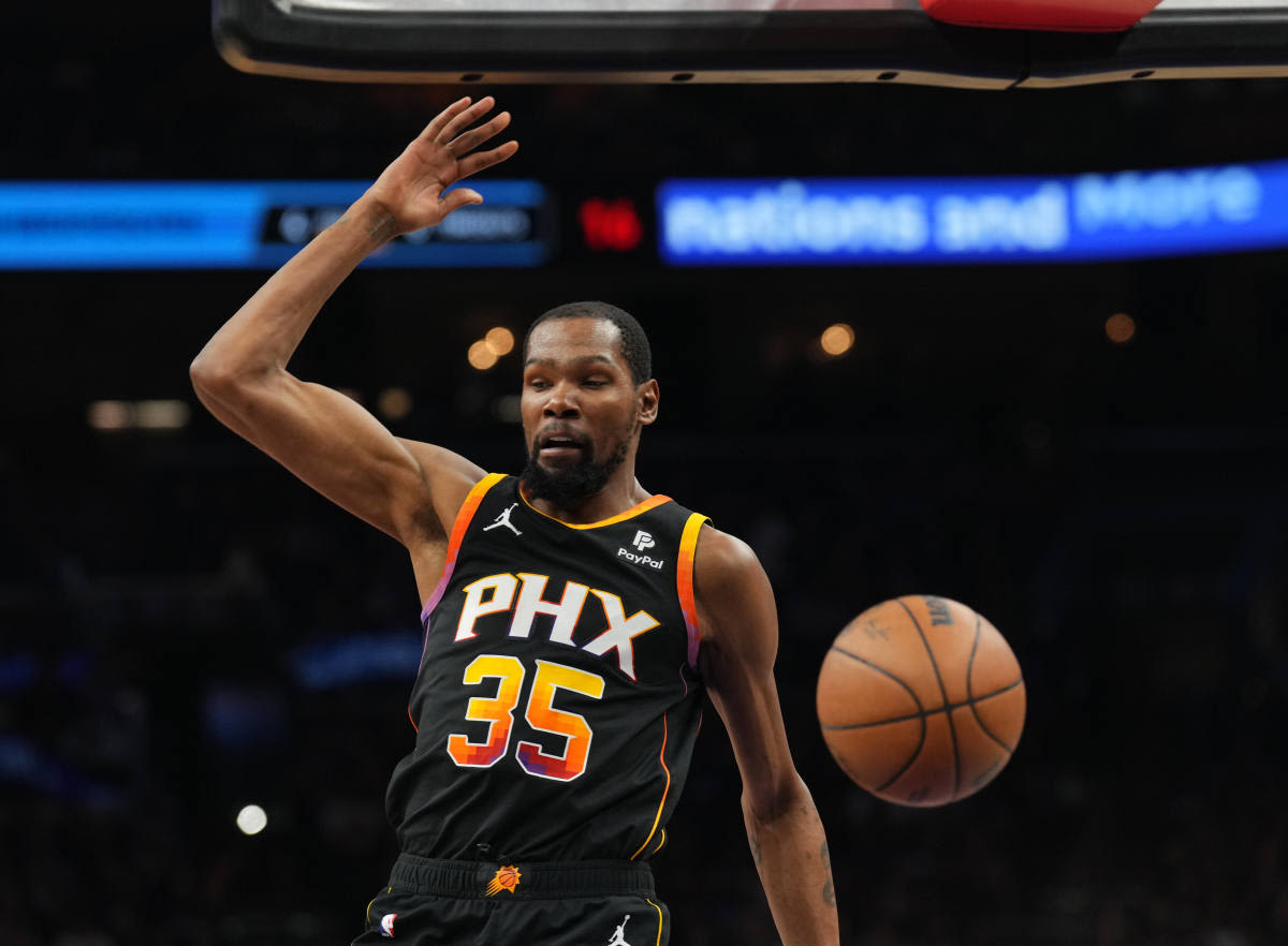 Former Texas Star Kevin Durant Named to All-NBA Second Team