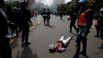 22 muertos en Kenia: videos y fotos de los disturbios que el gobierno prometió sofocar “cueste lo que cueste”