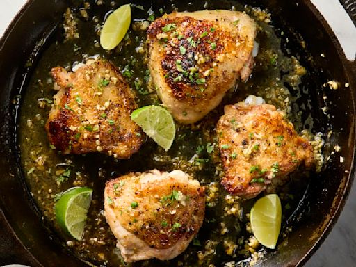 Everyone Who Tries This Garlic-Lime Chicken Says “Will Definitely Make Again"