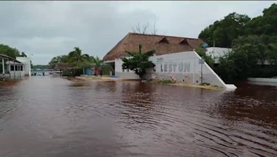 "Milton" deja inundaciones y destrozos en Celestún y Progreso