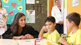 Doña Letizia inaugura el curso escolar en La Palma cuando se cumple un año de la erupción del volcán