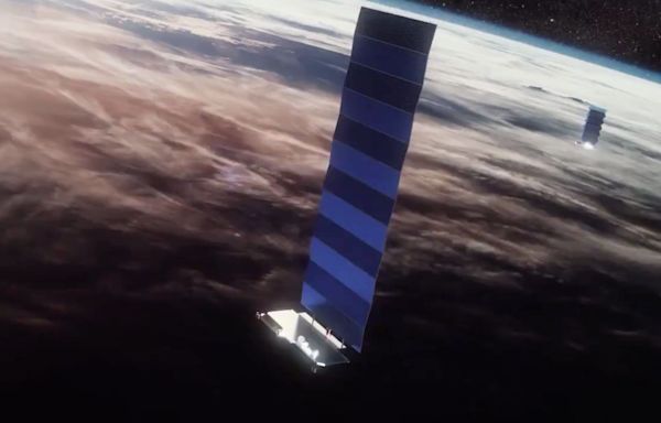 Starlink on Mars? NASA Is Paying SpaceX to Look Into the Idea