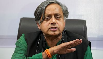 Karnataka: Shashi Tharoor Criticises Job Reservation In Private Sector For Kannadigas