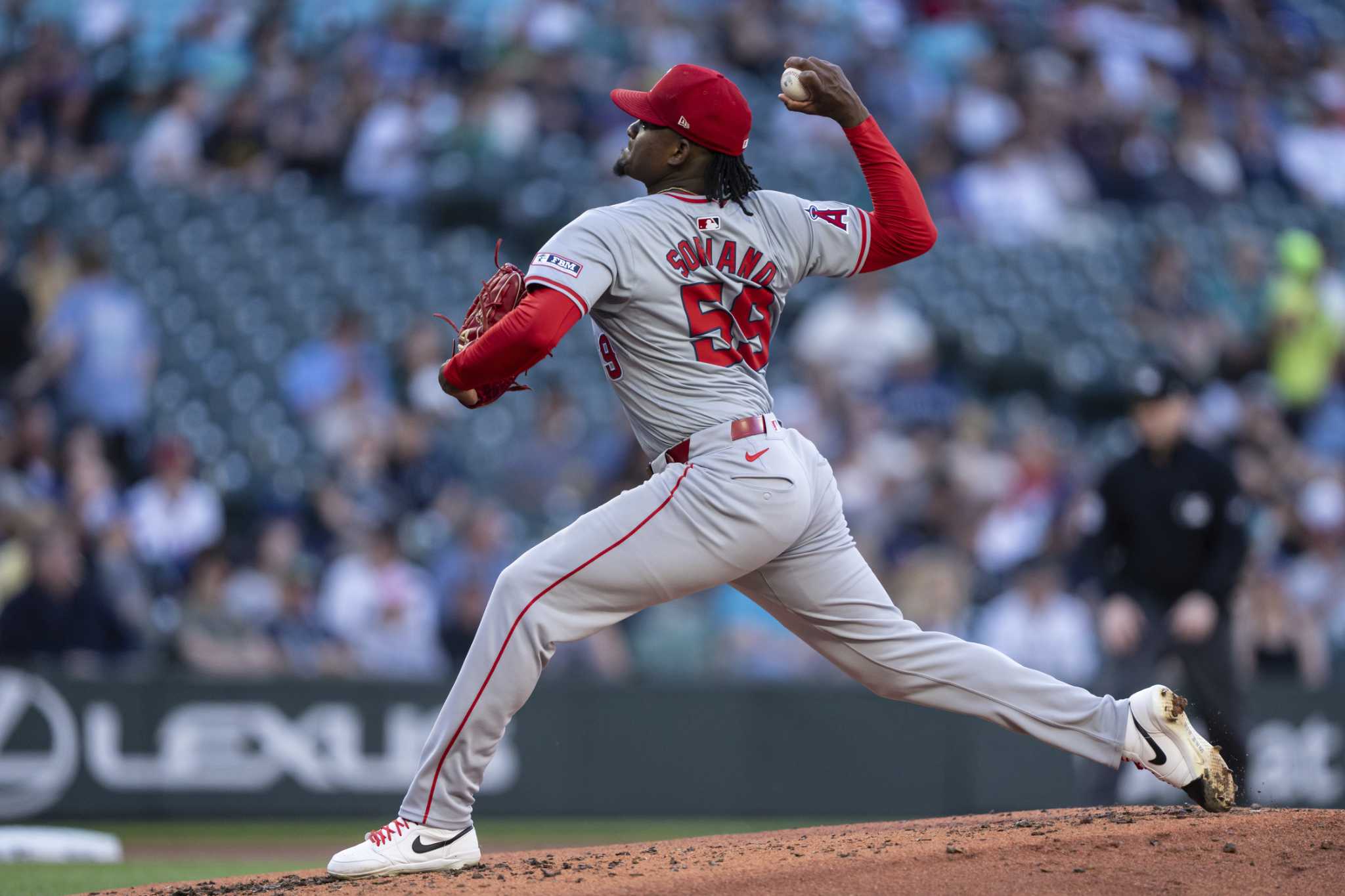 José Soriano allows 1 run into the 8th inning and Angels top reeling Mariners 5-1