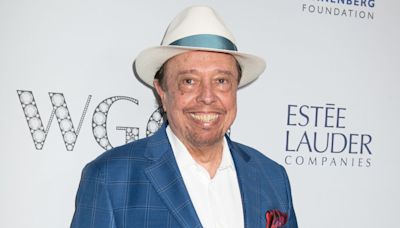 Sérgio Mendes, Brazilian Bossa Nova Musician, Dies of Long Covid at 83