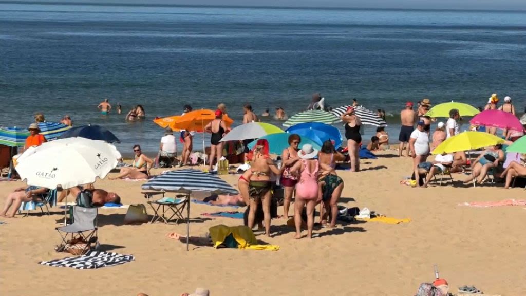 Swathes of southern Europe bake as temperatures soar