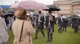NO COMMENT: El príncipe Guillermo organiza una fiesta real de verano en Buckingham pasada por agua
