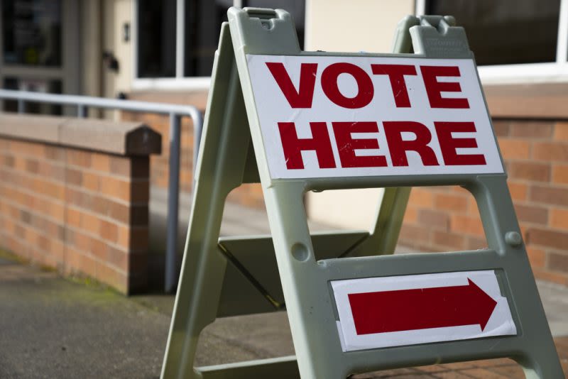 Senate candidates visit southwestern Virginia ahead of early voting