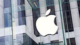 Apple Defies Tech Sell-Off With Strong Earnings, AI Momentum