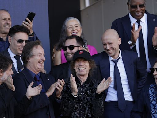 Javier Milei saluda a Mick Jagger por su cumpleaños número 81