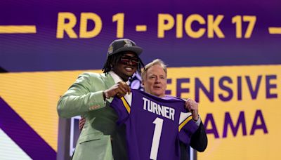 How three new edge-rushers can correct the Vikings’ boom-or-bust blitz approach