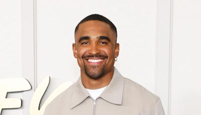 Eagles QB Jalen Hurts Gives Shout-Out to His Women-Led Management Team