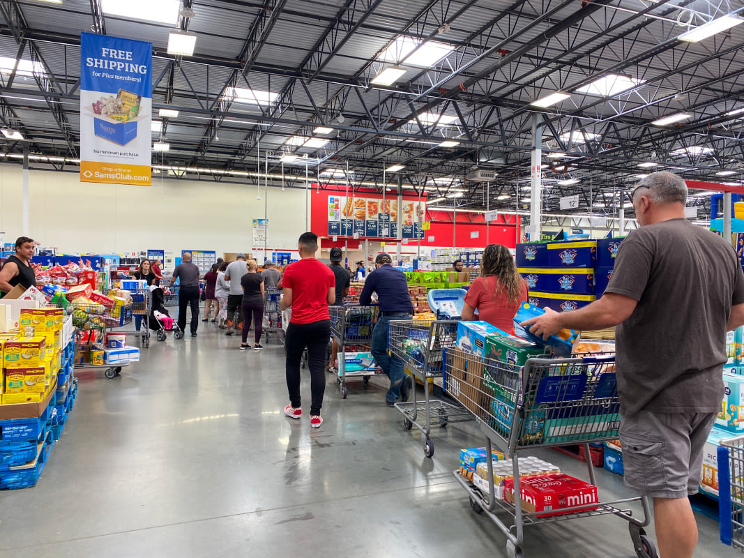 Sam's Club's Gorgeous Set of Wooden Lazy Susans Has Shoppers Rushing to Find It Now