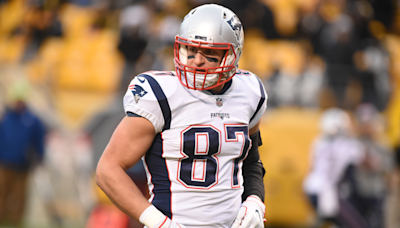 New Patriots player responds to fan criticism after getting Rob Gronkowski's No. 87