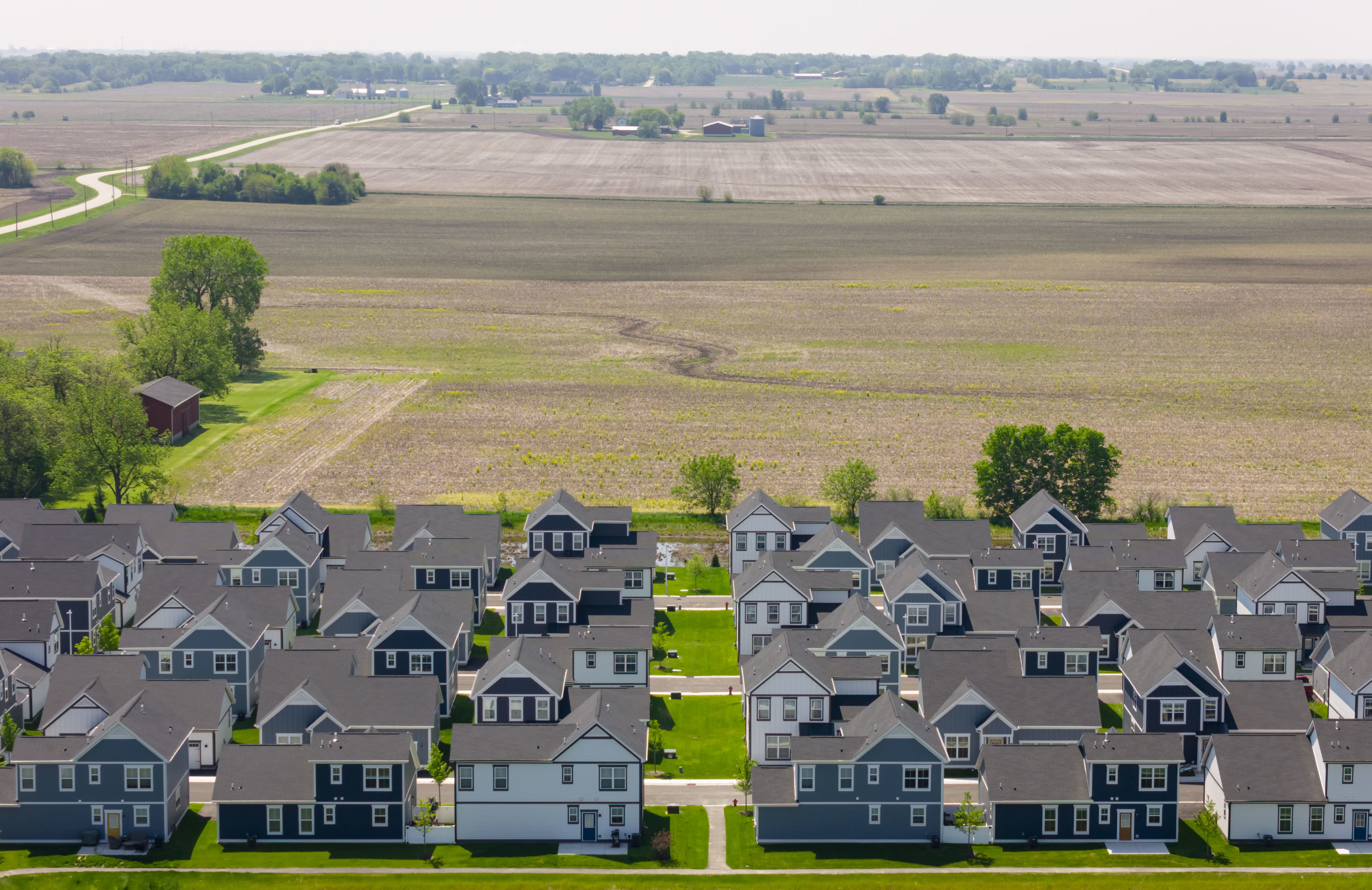 Suburban Cook County biggest area population loser in recent years, census estimates show