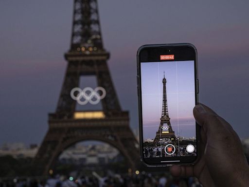 El caos en los aeropuertos de París podría llegar justo antes de los Juegos Olímpicos si se mantiene la huelga