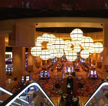 hollywood casino kansas city phone number