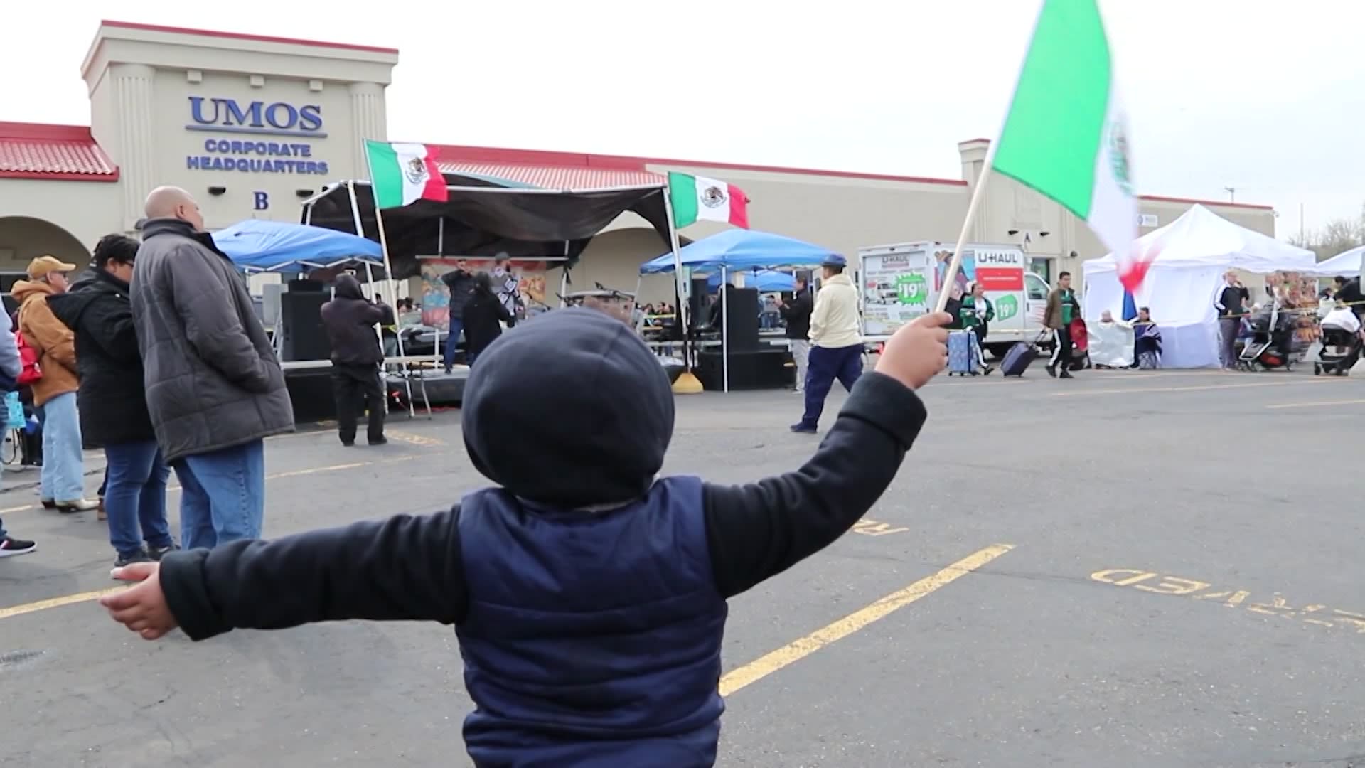 Celebrating Cinco de Mayo in Milwaukee the authentic way