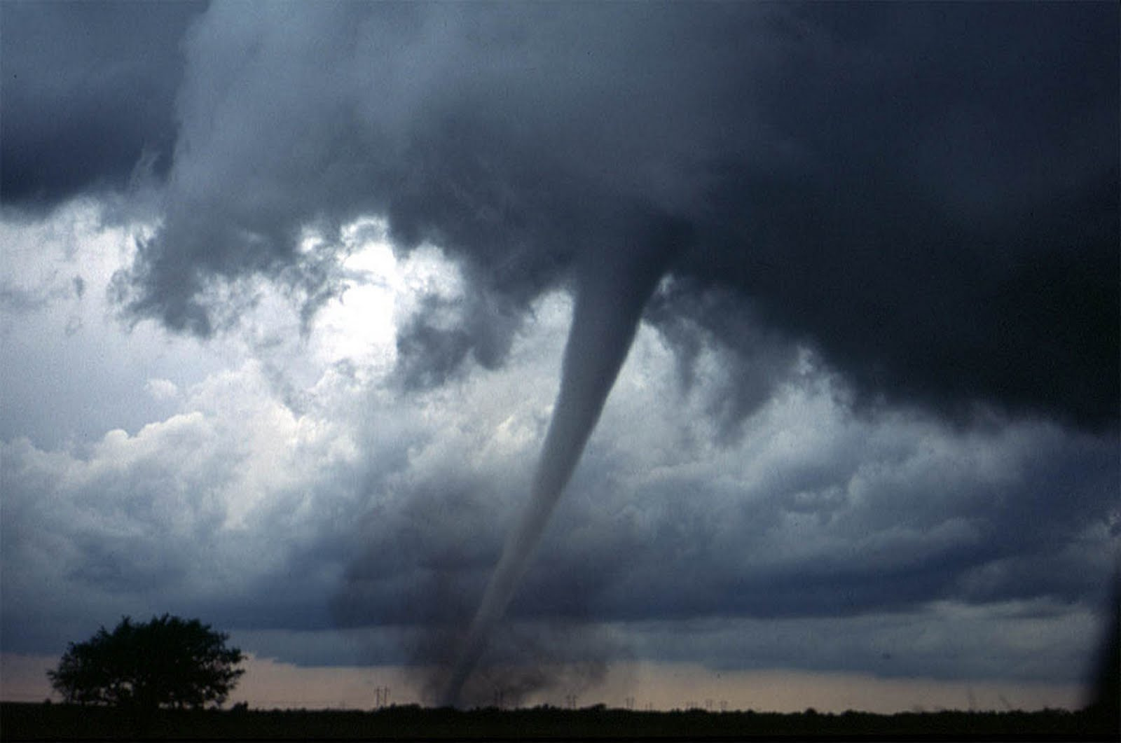 Public Domain Clip Art Photos and Images: Tornado