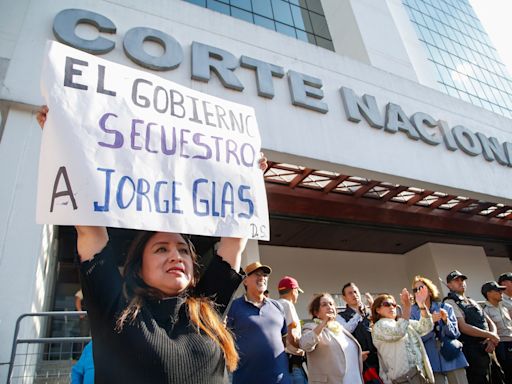 Ecuador conforma el equipo de defensa que litigará contra México en la Corte Internacional de Justicia (CIJ)