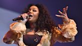 SZA Announces ‘SOS’ Arena Tour With Omar Apollo