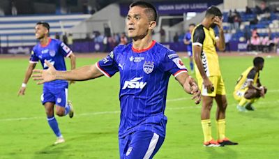 Sunil Chhetri becomes all-time leading goalscorer in ISL history as Bengaluru FC downs Hyderabad FC 3-0