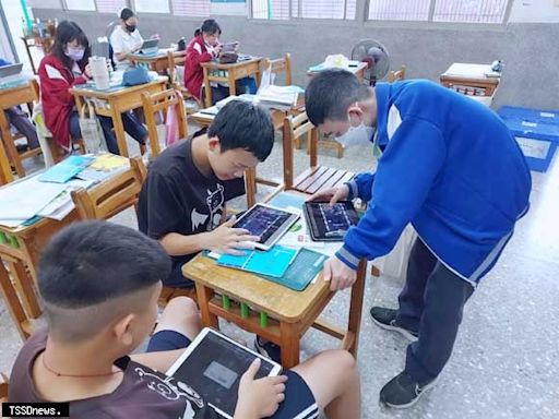 南市教育局因雄崛起數位學習平台題庫多元 普特學生透過數位遊戲實踐學習