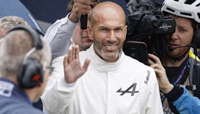 Football icon Zinedine Zidane takes on daring race where speeds can hit 250mph