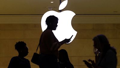 Apple To Be Biggest Beneficiary Of Import Duty Cuts In Budget 2024: Experts