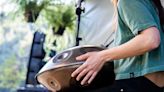 Conheça 7 Benefícios do Handpan para o Corpo e a Mente - AMAZÔNIA BRASIL RÁDIO WEB