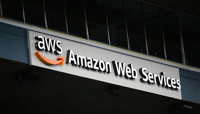 AWS Releases Amazon Q: Enterprise-Tailored GenAI