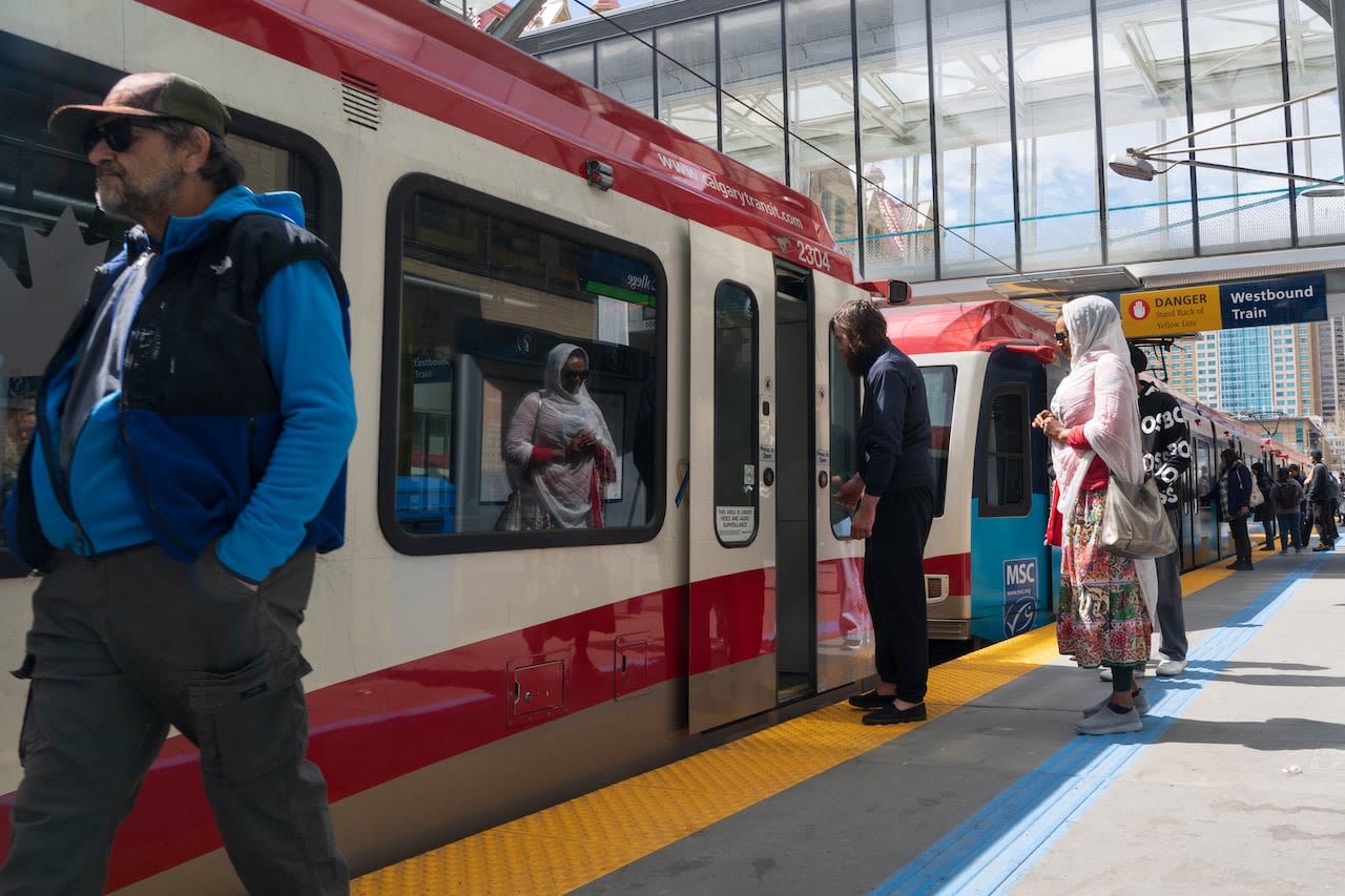 For first time, more than 1 million people now working — or looking for work — in Calgary