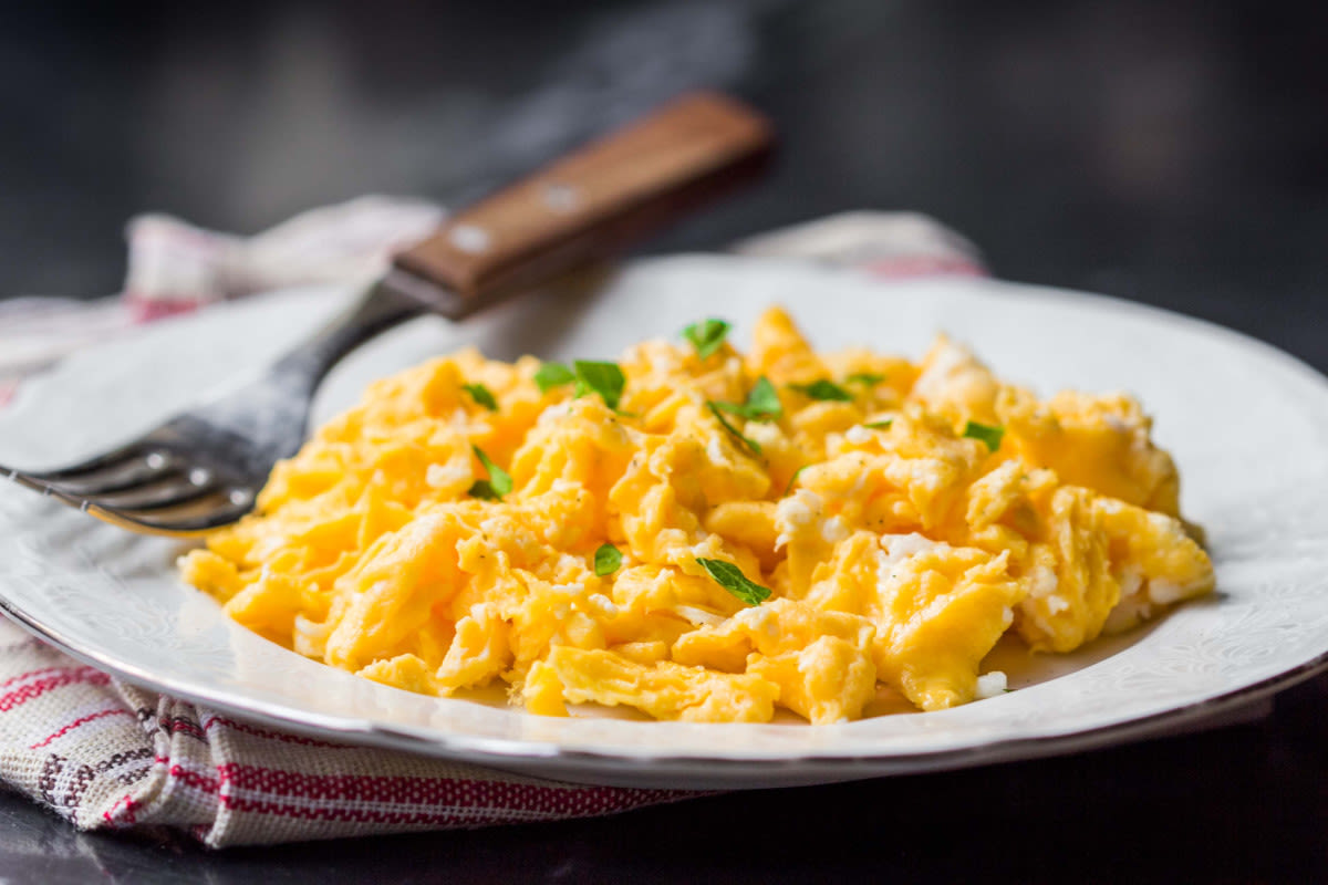 The Queen Elizabeth-Approved Way to Make Scrambled Eggs